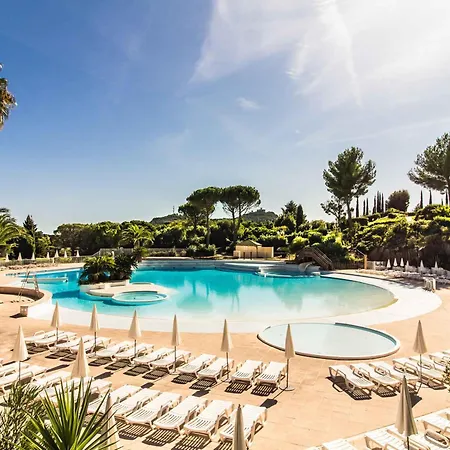 3 Pieces Avec Grande Terrasse, Climatisation, Piscine Et Parking - Fr-1-504-659 Apartment *