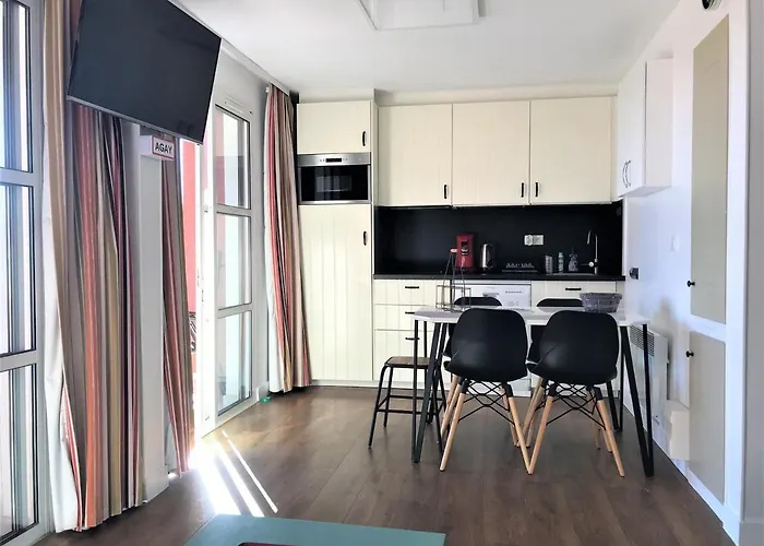 Apartamento Cap Esterel: 3 Pieces Avec Grande Terrasse Et Vue - Fr-1-504-659 *